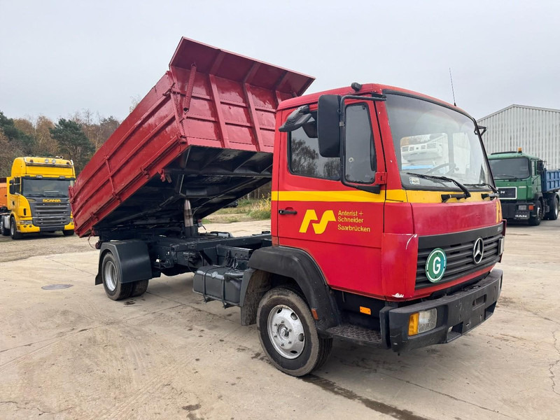 Mercedes-Benz SK 814 (FULL STEEL SUSPENSION / MANUAL GEARBOX / 3-SIDE TIPPER) - قلابات: صور 3 Mercedes-Benz SK 814 (FULL STEEL SUSPENSION / MANUAL GEARBOX / 3-SIDE TIPPER) - قلابات: صور 3