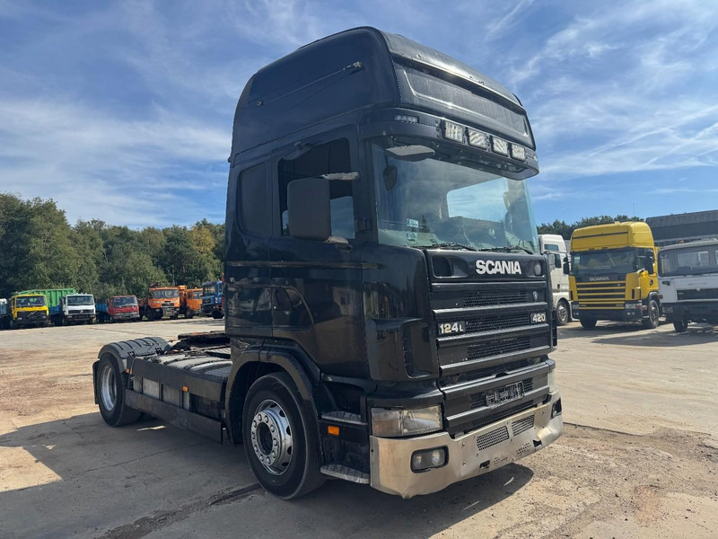 Scania 124 - 420 Topline (MANUAL GEARBOX / BOITE MANUELLE / RETARDER) - شاحنة جرار: صور 3 Scania 124 - 420 Topline (MANUAL GEARBOX / BOITE MANUELLE / RETARDER) - شاحنة جرار: صور 3