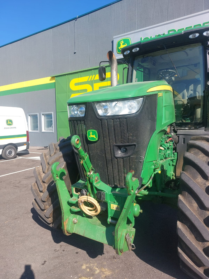 JOHN DEERE 7230 R - جرار: صور 5 JOHN DEERE 7230 R - جرار: صور 5