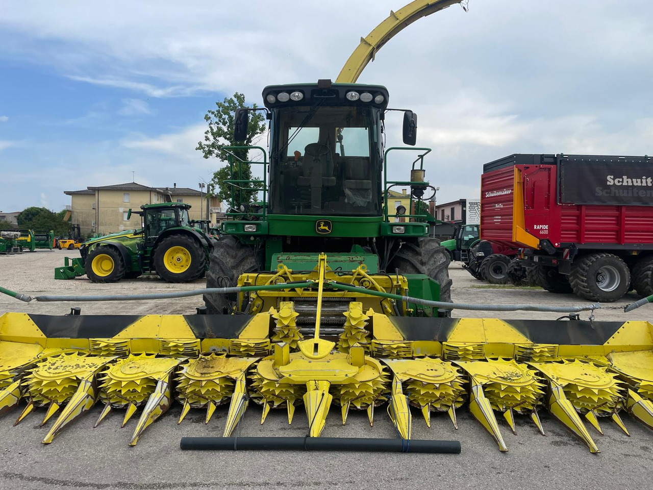 JOHN DEERE TRINCIA 7950 - حصادة الأعلاف: صور 2 JOHN DEERE TRINCIA 7950 - حصادة الأعلاف: صور 2