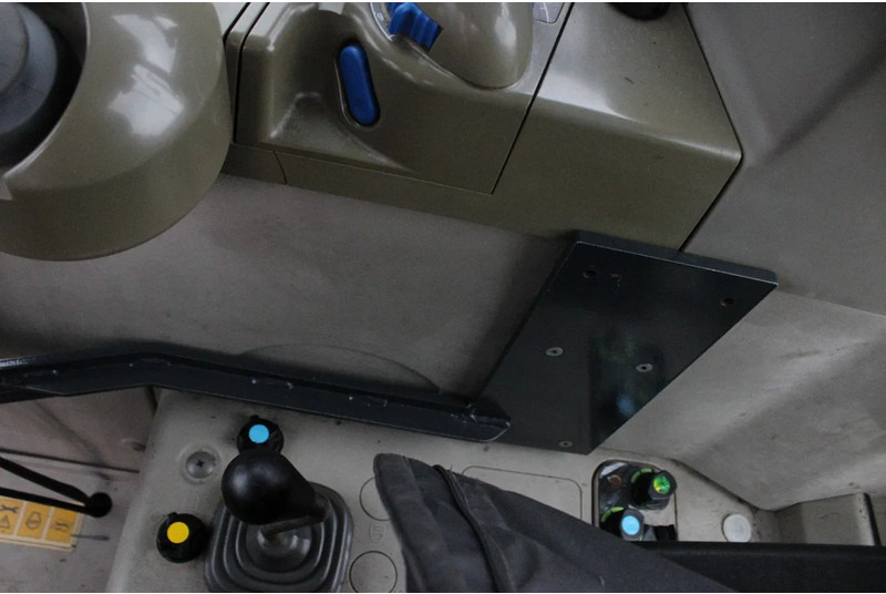 Fendt 410 Vario met Voorlader إيجار Fendt 410 Vario met Voorlader: صور 18 Fendt 410 Vario met Voorlader إيجار Fendt 410 Vario met Voorlader: صور 18