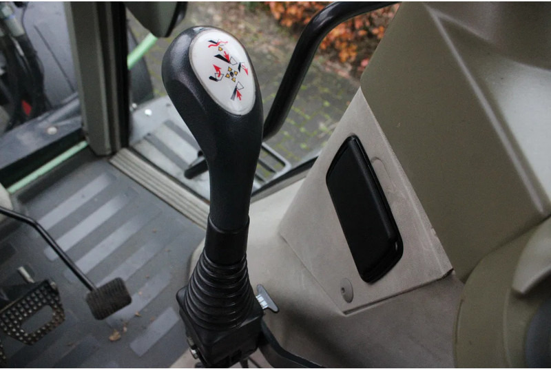 Fendt 410 Vario met Voorlader إيجار Fendt 410 Vario met Voorlader: صور 16 Fendt 410 Vario met Voorlader إيجار Fendt 410 Vario met Voorlader: صور 16