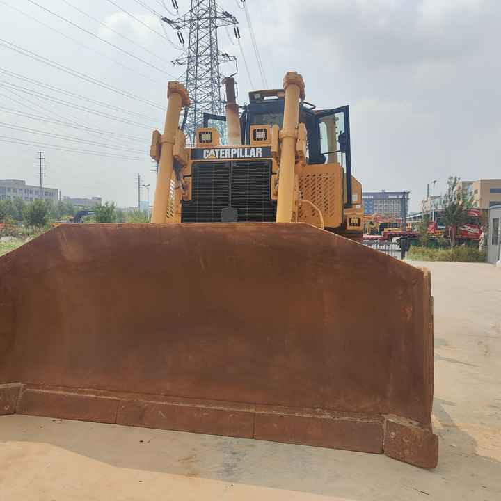 100% Original Paint Used Caterpillar D8R Bulldozer CAT D8R Crawler Dozer with Superior Performance and Power for Sale - بلدوزر: صور 5 100% Original Paint Used Caterpillar D8R Bulldozer CAT D8R Crawler Dozer with Superior Performance and Power for Sale - بلدوزر: صور 5