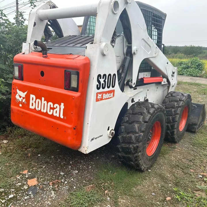 100%Ready Bobcat S300 Well Sold Most Famous Brand High Quality Bobcat S300 Skid Steer Loader for Sale - شيول صغير: صور 5 100%Ready Bobcat S300 Well Sold Most Famous Brand High Quality Bobcat S300 Skid Steer Loader for Sale - شيول صغير: صور 5