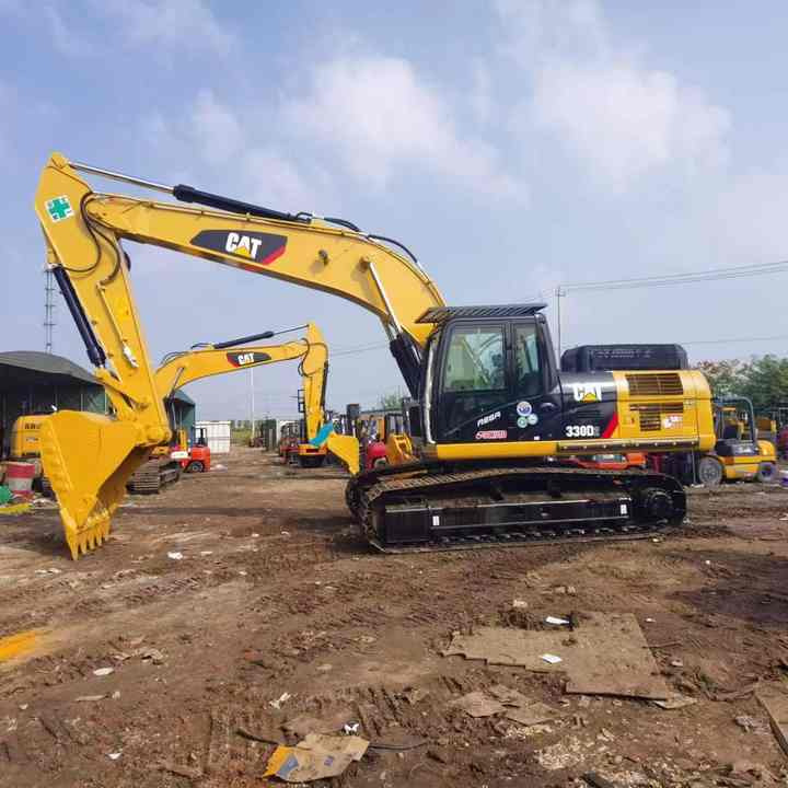 CAT second-hand 330D excavator sold at low price and in very good condition Japanese original hydraulic crawler excavator - حفارة: صور 4 CAT second-hand 330D excavator sold at low price and in very good condition Japanese original hydraulic crawler excavator - حفارة: صور 4