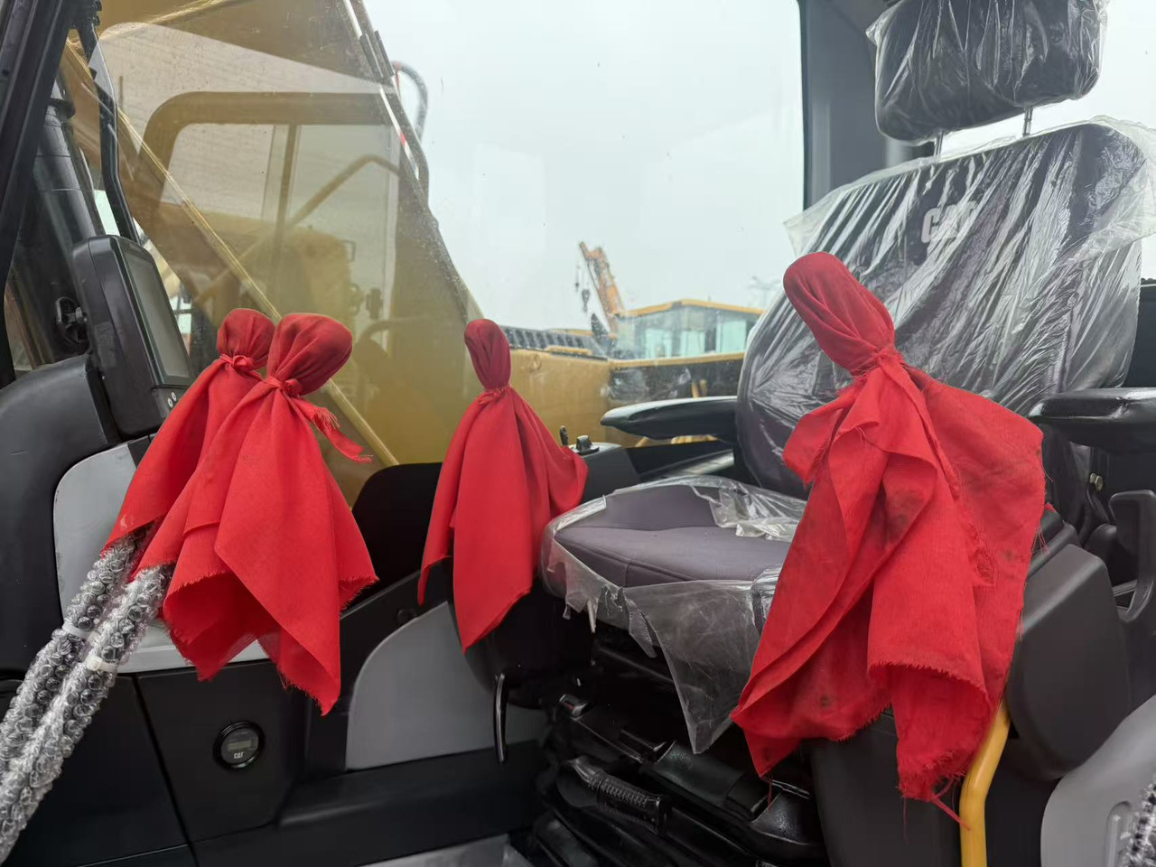 حفارات زحافة CATERPILLAR 312D [ Copy ] [ Copy ]: صور 15