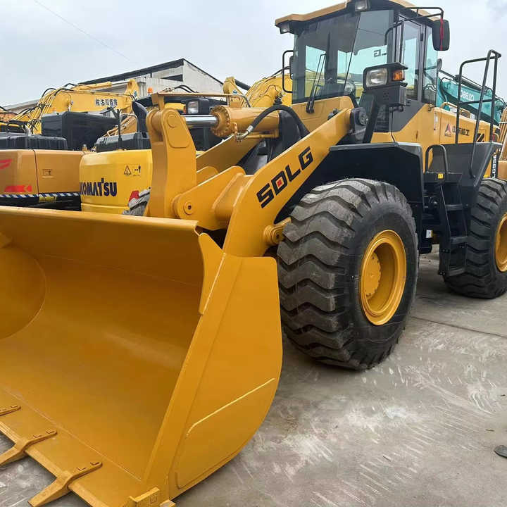 China Famous Brand SDLG Used SDLG 958L Wheel Loader Running Working Condition Low Price for Sale - اللودر بعجل: صور 1 China Famous Brand SDLG Used SDLG 958L Wheel Loader Running Working Condition Low Price for Sale - اللودر بعجل: صور 1