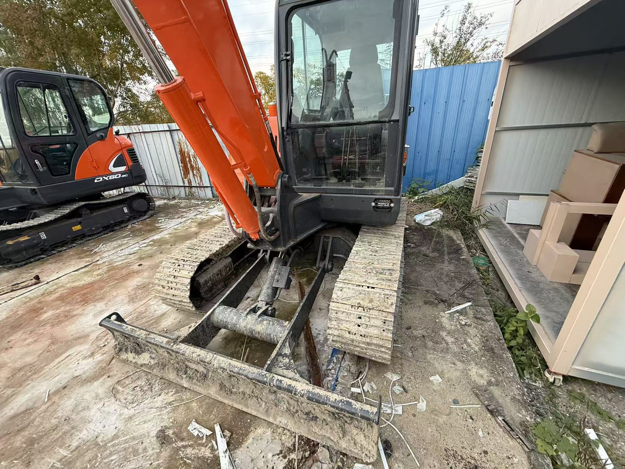 DOOSAN Used large Doosan DX60 excavators, original DX60 used excavators, 6-ton DX60 hydraulic excavators, best-selling at low prices. - حفارة مصغرة: صور 5 DOOSAN Used large Doosan DX60 excavators, original DX60 used excavators, 6-ton DX60 hydraulic excavators, best-selling at low prices. - حفارة مصغرة: صور 5