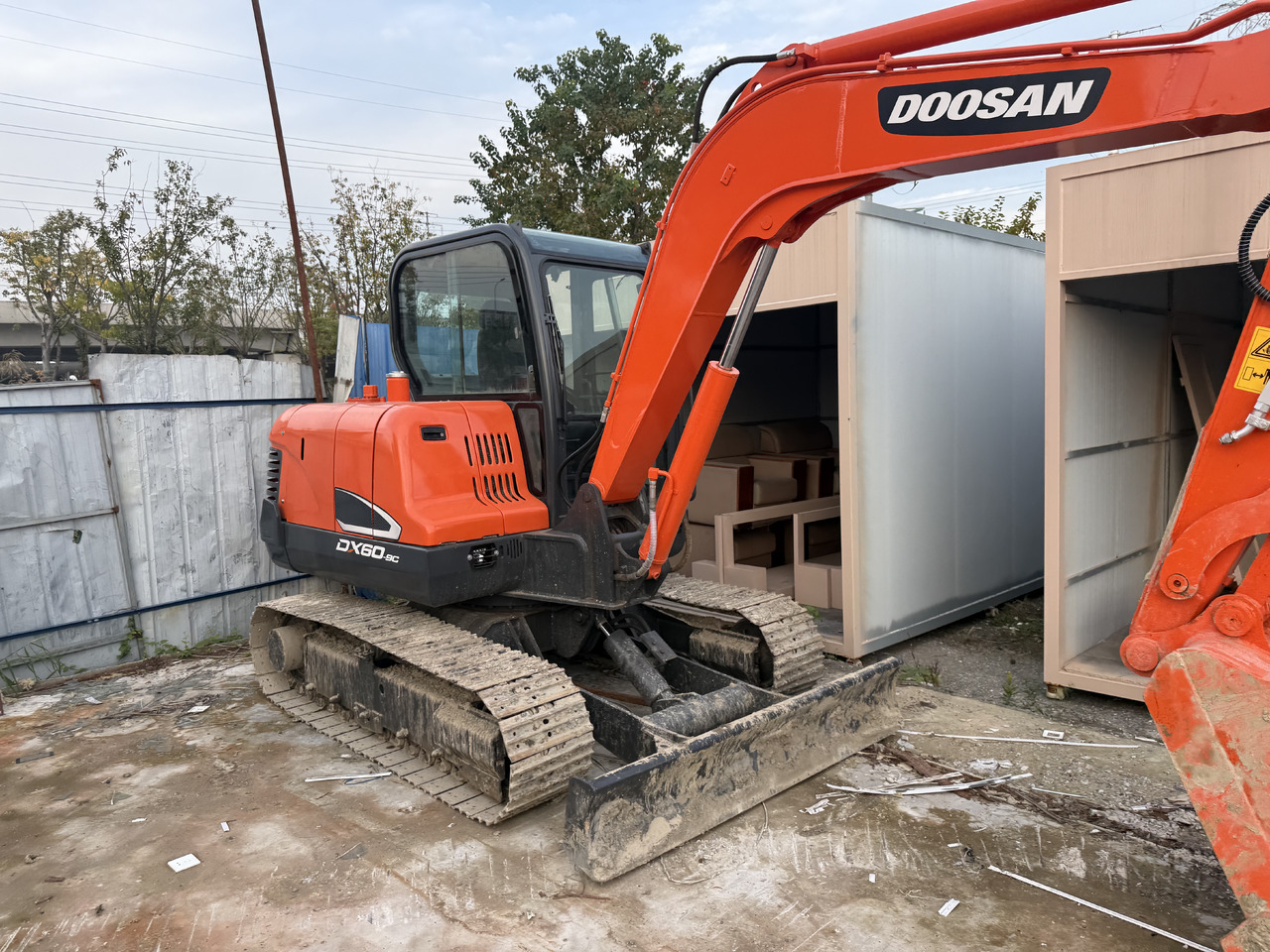 DOOSAN Used large Doosan DX60 excavators, original DX60 used excavators, 6-ton DX60 hydraulic excavators, best-selling at low prices. - حفارة مصغرة: صور 2 DOOSAN Used large Doosan DX60 excavators, original DX60 used excavators, 6-ton DX60 hydraulic excavators, best-selling at low prices. - حفارة مصغرة: صور 2
