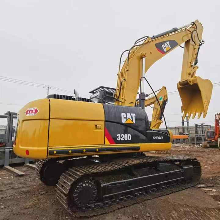 Good Condition Used Caterpillar Excavator Cat320d Hydraulic Crawler Excavator 320D - حفارة: صور 4 Good Condition Used Caterpillar Excavator Cat320d Hydraulic Crawler Excavator 320D - حفارة: صور 4