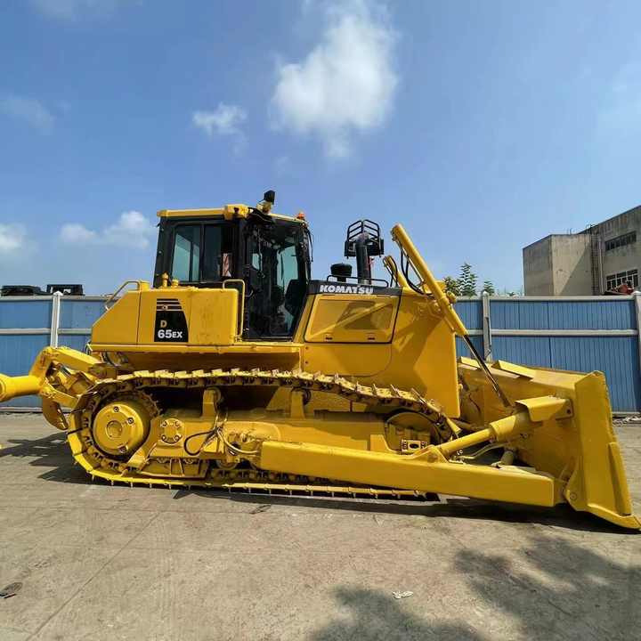 Komatsu D65EX High Efficiency Bulldozer komatsu Engine 180HP Crawler Bulldozer China - بلدوزر: صور 1 Komatsu D65EX High Efficiency Bulldozer komatsu Engine 180HP Crawler Bulldozer China - بلدوزر: صور 1