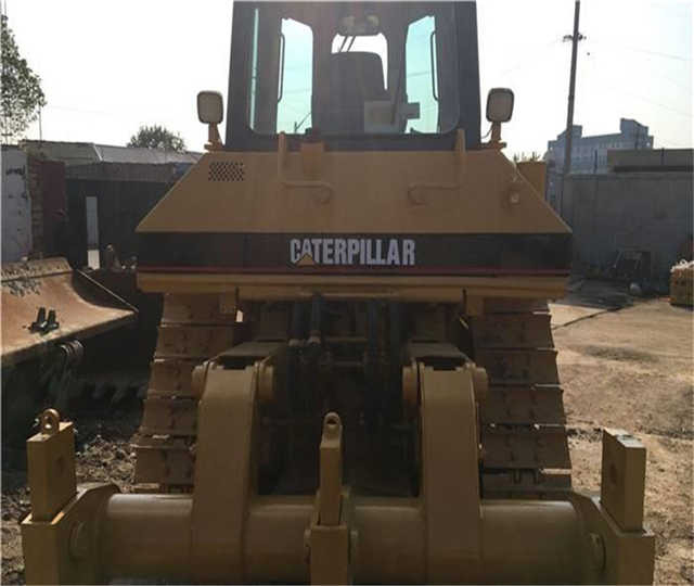 Low Price Cat D6m Original Made Dozer , Used Bulldozer Cat D6 D6m D6h D6g D6k , Original Bulldozer - بلدوزر: صور 5 Low Price Cat D6m Original Made Dozer , Used Bulldozer Cat D6 D6m D6h D6g D6k , Original Bulldozer - بلدوزر: صور 5