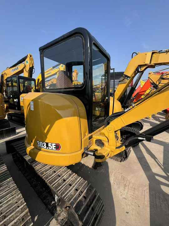 Mini CAT Brand Excavators Cat 303.5e 305.5e 306e 307e 308e on Sale Caterpillar Excavator Cat303.5E 3.5tons for Sale - حفارات زحافة: صور 5 Mini CAT Brand Excavators Cat 303.5e 305.5e 306e 307e 308e on Sale Caterpillar Excavator Cat303.5E 3.5tons for Sale - حفارات زحافة: صور 5