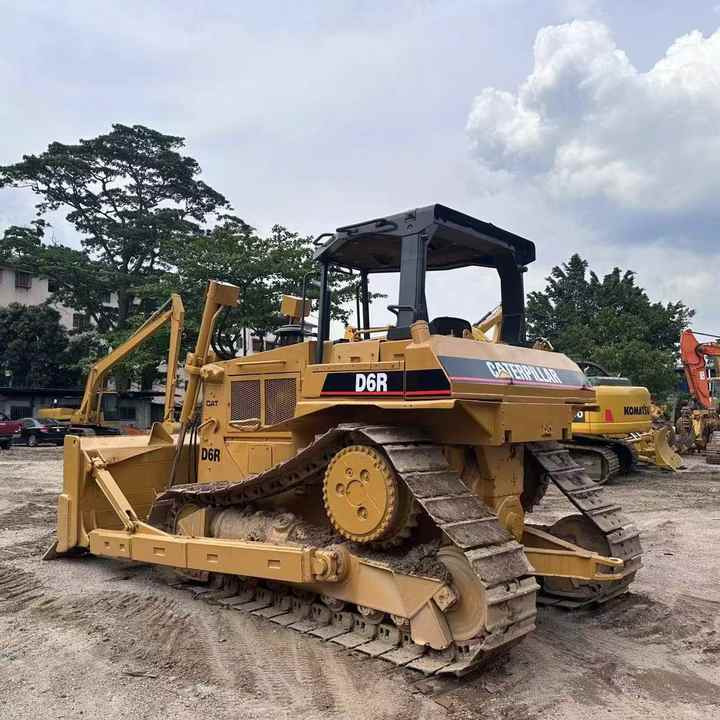 Original Caterpillar D6r Bulldozer Used Caterpillar D5 D6 D7 Bulldozer on Sale High Quality Caterpillar D6r Bulldozer - بلدوزر: صور 3 Original Caterpillar D6r Bulldozer Used Caterpillar D5 D6 D7 Bulldozer on Sale High Quality Caterpillar D6r Bulldozer - بلدوزر: صور 3