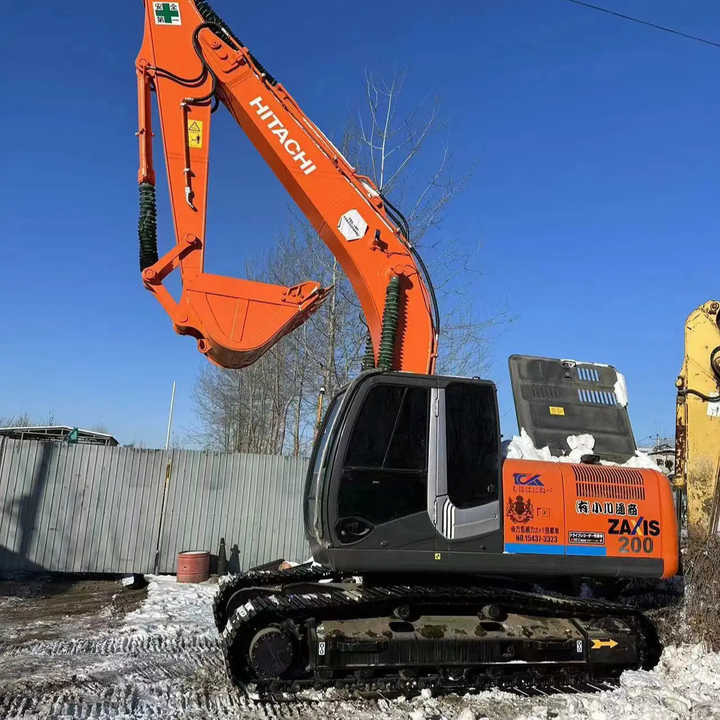 Original Japan Hitachi ZX200-3 Excavator Hitachi Excavator in Low Price for Hot Sale - حفارات زحافة: صور 1 Original Japan Hitachi ZX200-3 Excavator Hitachi Excavator in Low Price for Hot Sale - حفارات زحافة: صور 1