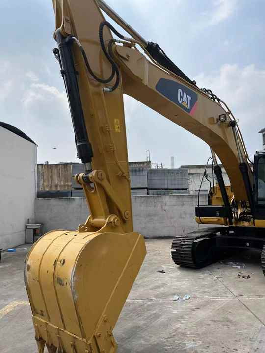 حفارات زحافة Reasonable Price Japan Original 330d2 Caterpillar Excavator CAT USED  329D2 320D2 325D 315D Excavator: صور 6
