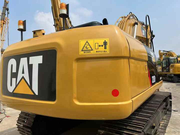 Reasonable Price Japan Original 330d2 Caterpillar Excavator CAT USED 329D2 320D2 325D 315D Excavator - حفارات زحافة: صور 5 Reasonable Price Japan Original 330d2 Caterpillar Excavator CAT USED 329D2 320D2 325D 315D Excavator - حفارات زحافة: صور 5