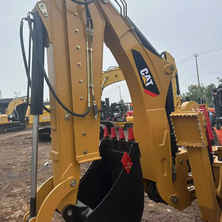 Used Caterpillar CAT 450F Retro Excavator CAT420F Cheap Price for Sale - حفارة: صور 4 Used Caterpillar CAT 450F Retro Excavator CAT420F Cheap Price for Sale - حفارة: صور 4