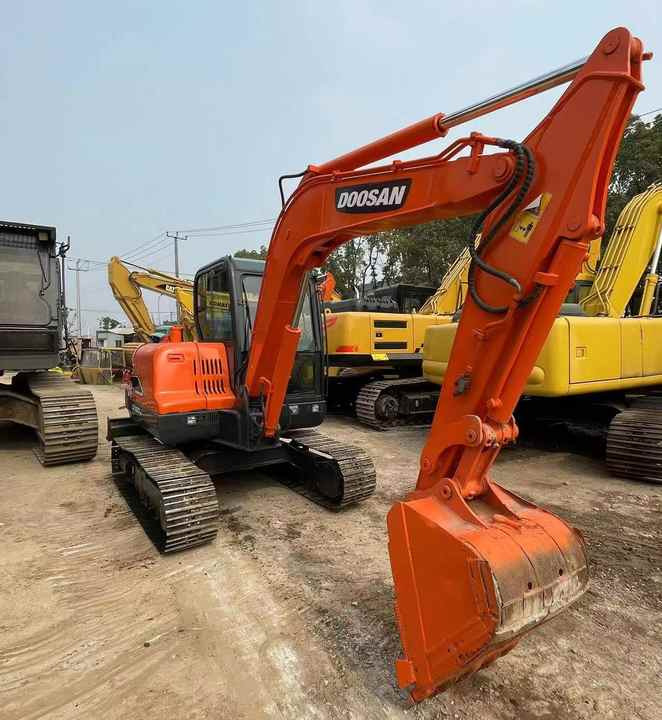 حفارات زحافة Used Digger DOOSAN DX60 Construction Machinery Construction Digger Used DOOSAN DX60 Cheap Excavator: صور 6