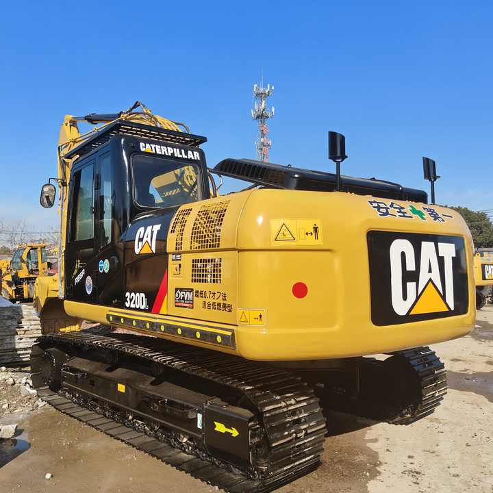 Used Excavator Cat 320DL Second Hand Reasonably Priced Caterpillar Excavator 320D 325D for Sale - حفارات زحافة: صور 4 Used Excavator Cat 320DL Second Hand Reasonably Priced Caterpillar Excavator 320D 325D for Sale - حفارات زحافة: صور 4