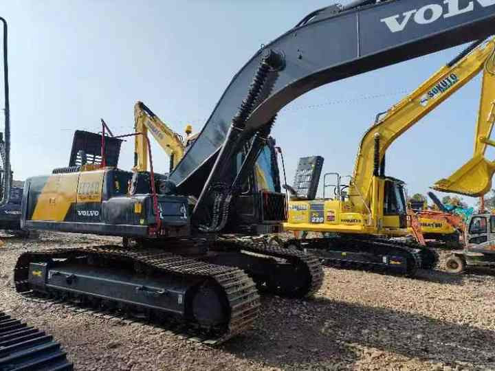 Used volvo ec240 excavator for sale korea brand volvo ec210 240 250 290 300 excavator for sale - حفارة: صور 2 Used volvo ec240 excavator for sale korea brand volvo ec210 240 250 290 300 excavator for sale - حفارة: صور 2