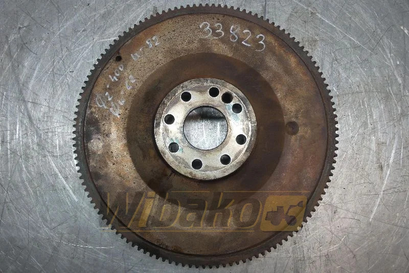 Caterpillar C7 202-2382-01/1W106401 - دولاب الموازنة - آلات البناء: صور 1 Caterpillar C7 202-2382-01/1W106401 - دولاب الموازنة - آلات البناء: صور 1