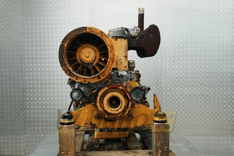 Deutz F5L912 - المحرك - آلات البناء: صور 4 Deutz F5L912 - المحرك - آلات البناء: صور 4