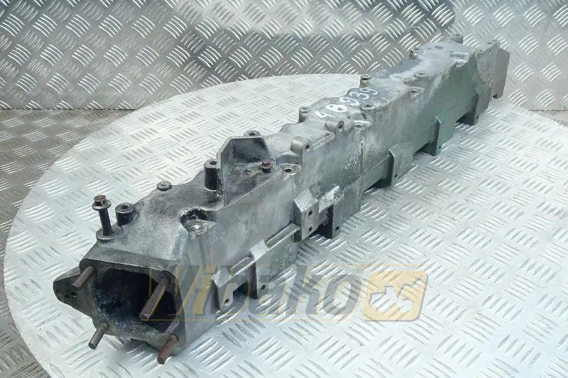 Deutz/Volvo TCD7.8/D8H 04914907/04910935R/1445758 - مشعب السحب - آلات البناء: صور 1 Deutz/Volvo TCD7.8/D8H 04914907/04910935R/1445758 - مشعب السحب - آلات البناء: صور 1