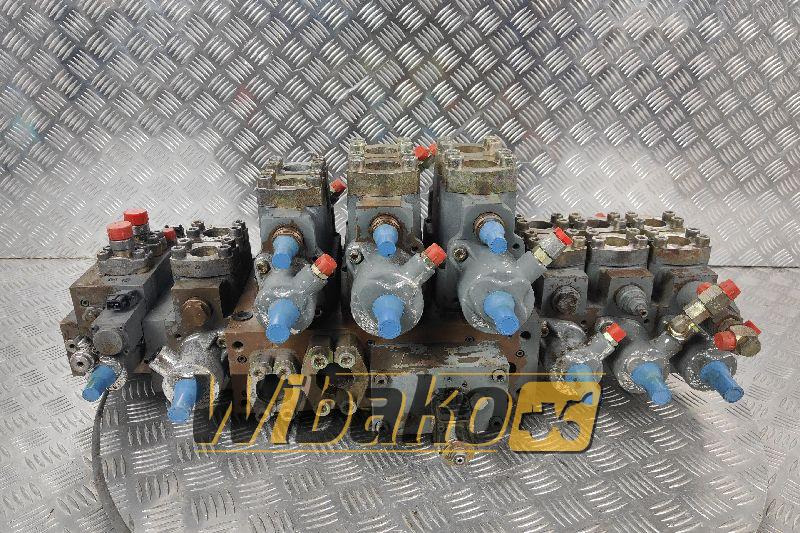Distributor Linde VT57623 H2X669P01125 - صمام هيدروليكي - آلات البناء: صور 1 Distributor Linde VT57623 H2X669P01125 - صمام هيدروليكي - آلات البناء: صور 1