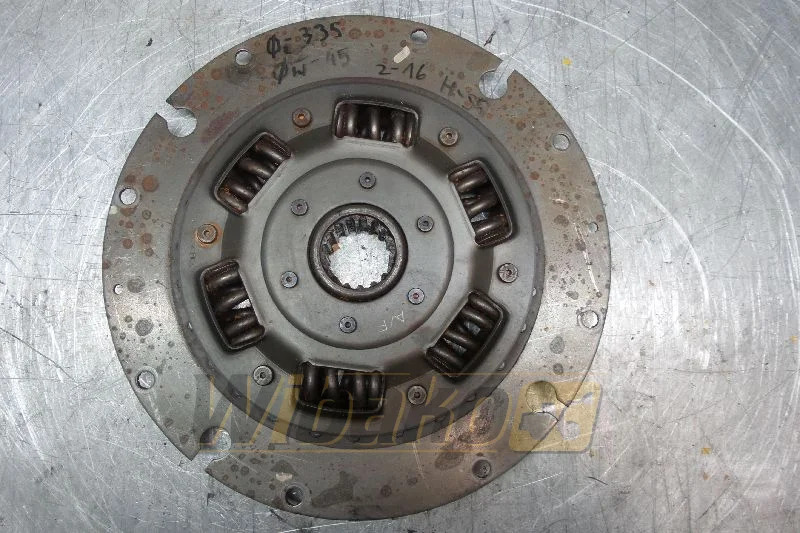 Komatsu 16/45/335 - القابض و قطع الغيار - آلات البناء: صور 1 Komatsu 16/45/335 - القابض و قطع الغيار - آلات البناء: صور 1