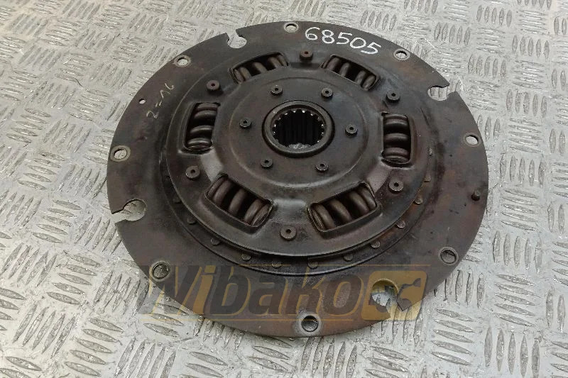 Komatsu 16/45/335 - القابض و قطع الغيار - آلات البناء: صور 1 Komatsu 16/45/335 - القابض و قطع الغيار - آلات البناء: صور 1