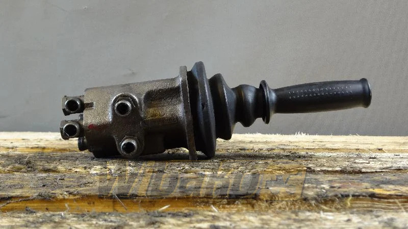 Liebherr VG7 4/5 W01 9266209 001 - صمام هيدروليكي - آلات البناء: صور 1 Liebherr VG7 4/5 W01 9266209 001 - صمام هيدروليكي - آلات البناء: صور 1