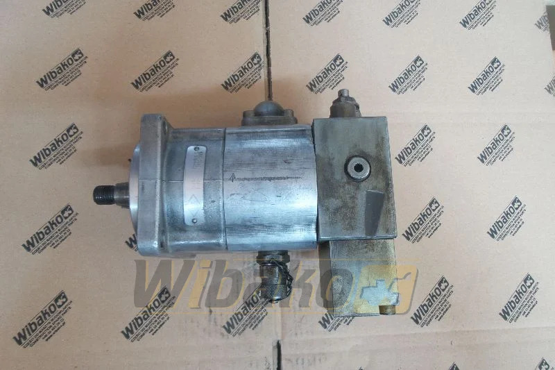 O&K 2244996L 01961289 - مضخة هيدروليكية - آلات البناء: صور 1 O&K 2244996L 01961289 - مضخة هيدروليكية - آلات البناء: صور 1