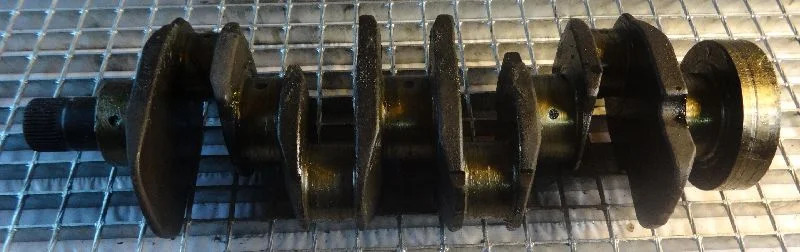 Perkins 1004-4T - العمود المرفقي - آلات البناء: صور 1 Perkins 1004-4T - العمود المرفقي - آلات البناء: صور 1