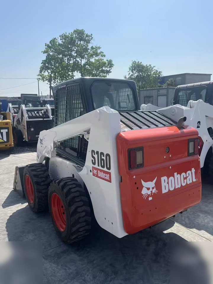 BOBCAT S160 - شيول صغير: صور 2 BOBCAT S160 - شيول صغير: صور 2