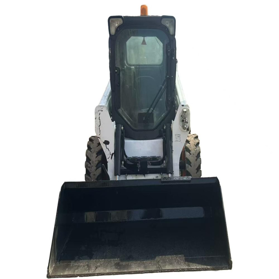 BOBCAT s550 - اللودر بعجل: صور 1 BOBCAT s550 - اللودر بعجل: صور 1
