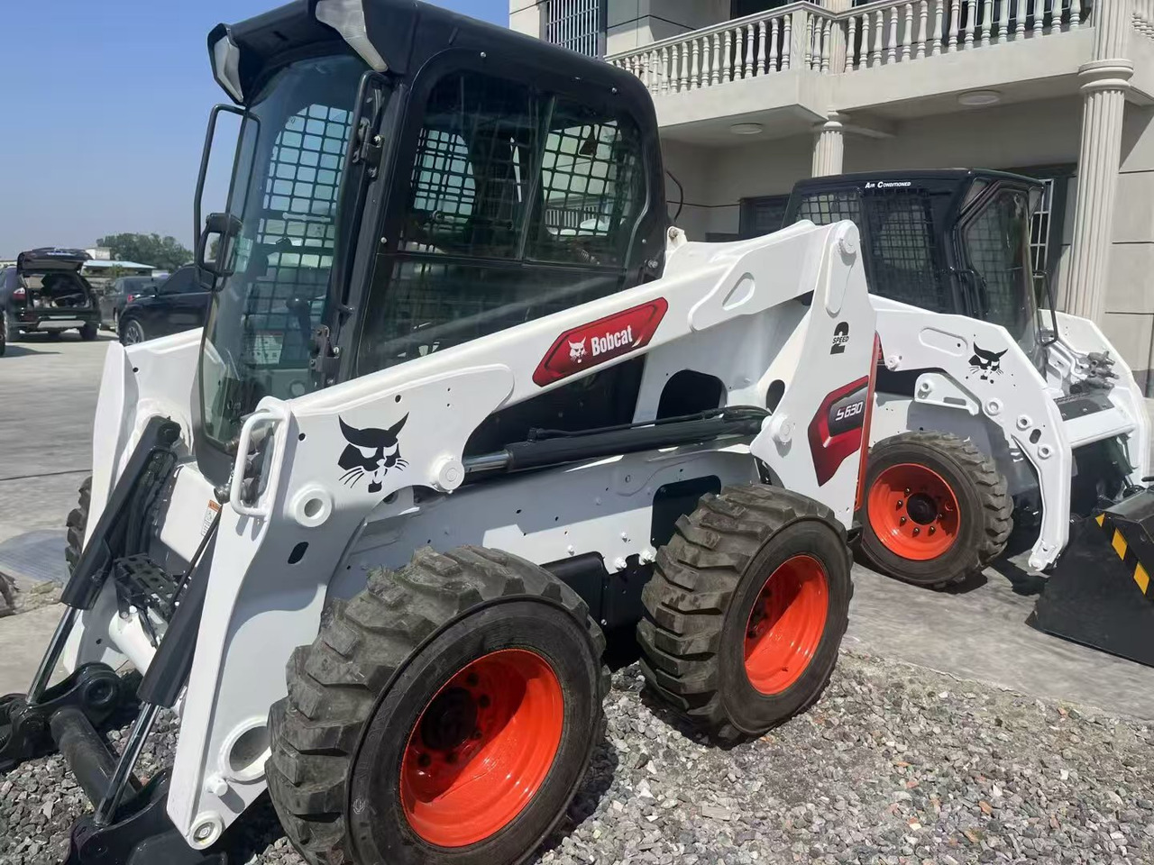 BOBCAT s630 - شيول صغير: صور 1 BOBCAT s630 - شيول صغير: صور 1