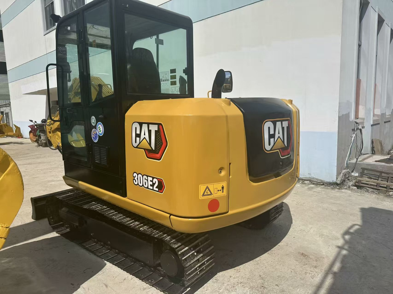 CATERPILLAR 306E2 - حفارات زحافة: صور 1 CATERPILLAR 306E2 - حفارات زحافة: صور 1