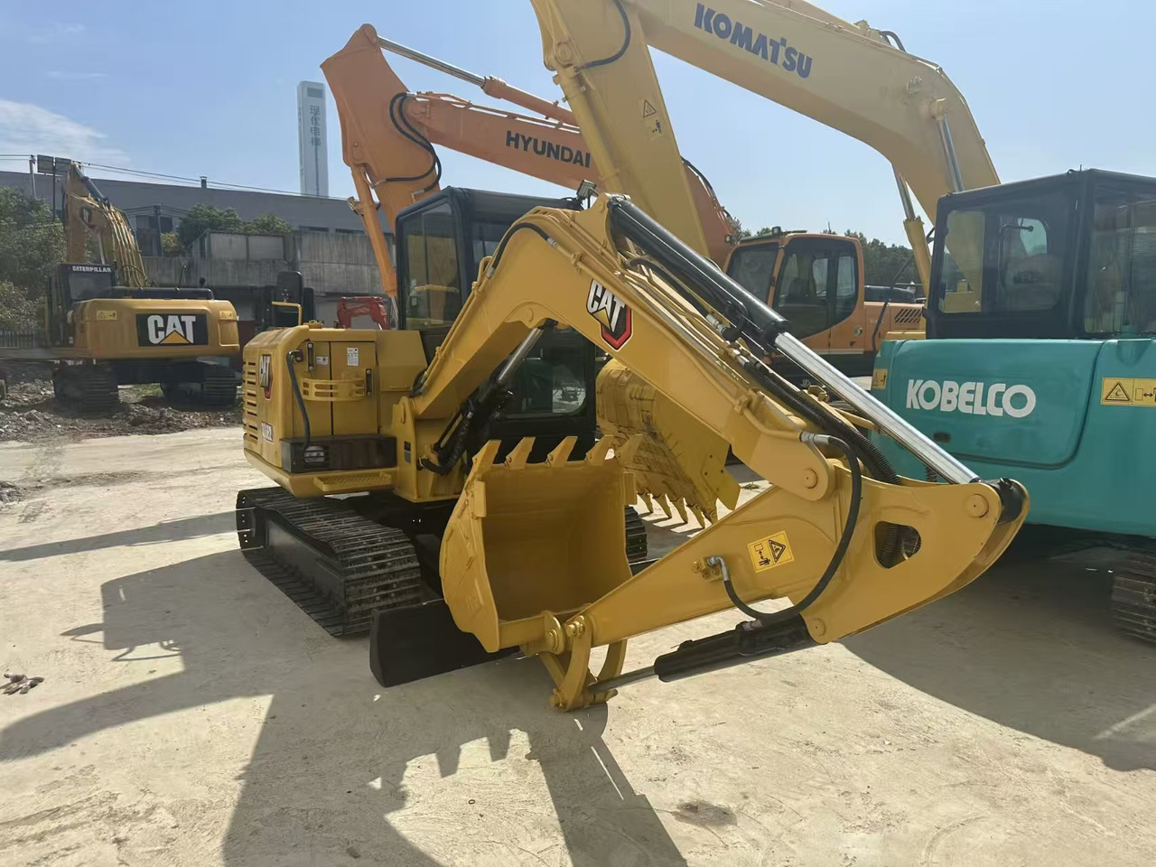 CATERPILLAR 306E2 - حفارات زحافة: صور 4 CATERPILLAR 306E2 - حفارات زحافة: صور 4