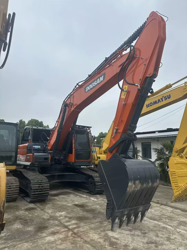 Doosan DX225LC-9C - حفارات زحافة: صور 5 Doosan DX225LC-9C - حفارات زحافة: صور 5