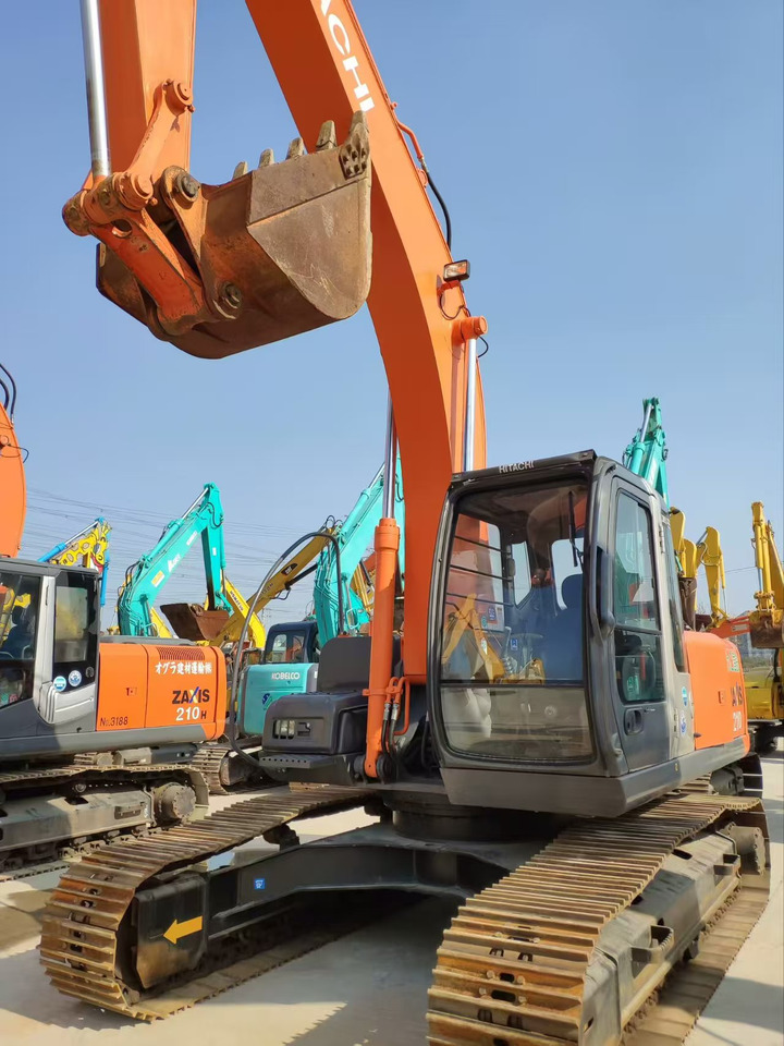 HITACHI ZX120 - حفارات زحافة: صور 4 HITACHI ZX120 - حفارات زحافة: صور 4