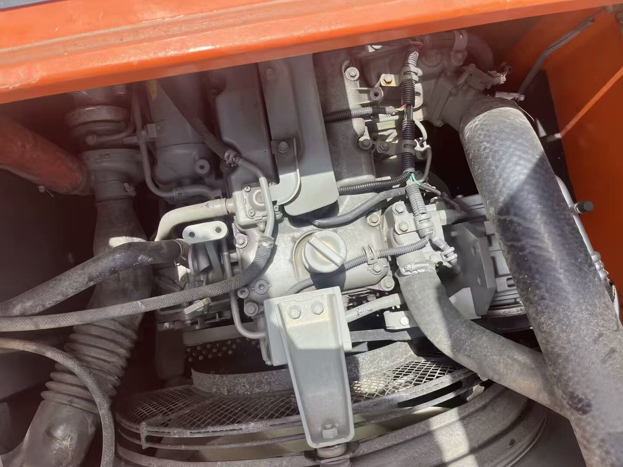حفارات زحافة HITACHI ZX130: صور 8