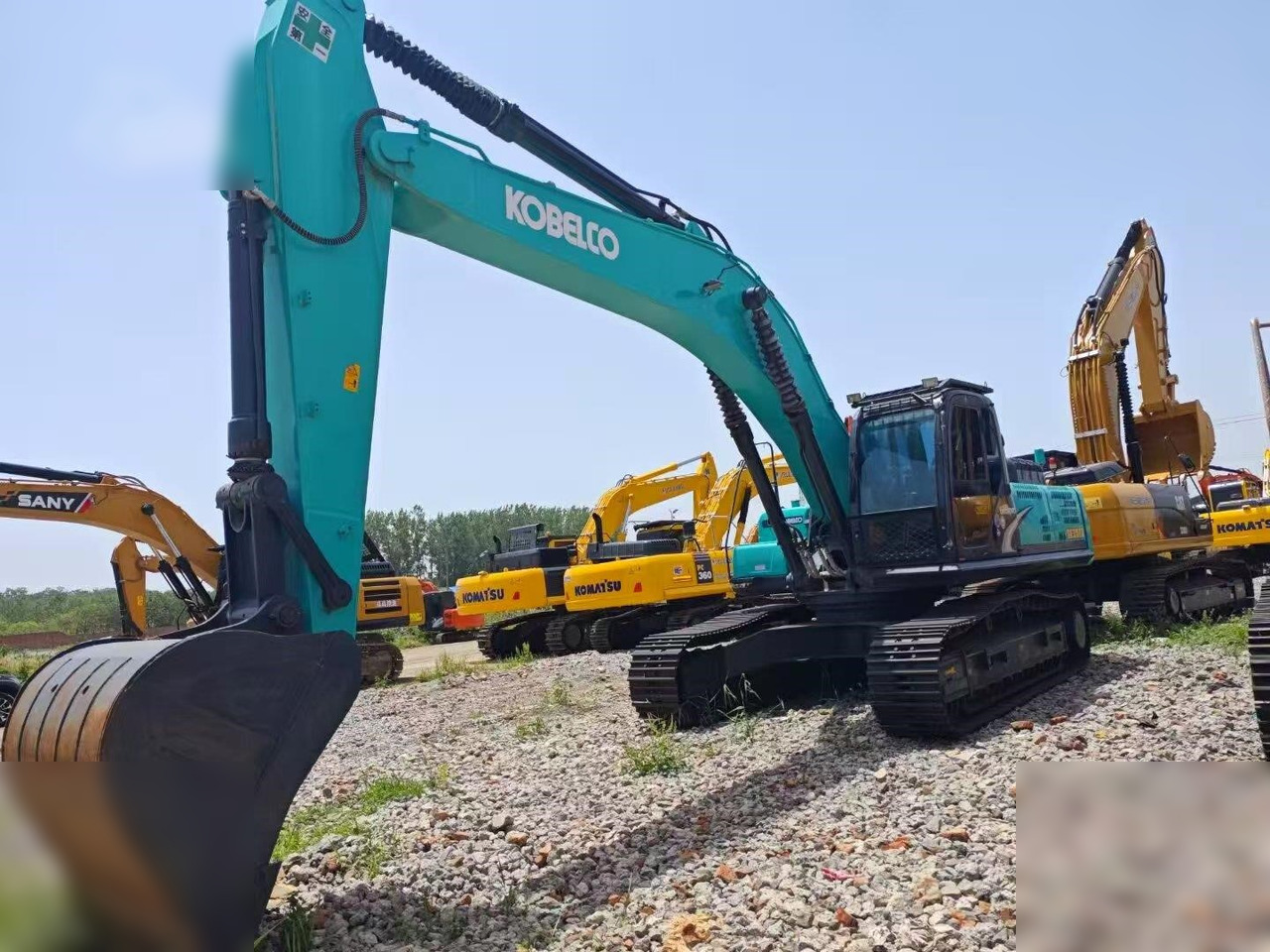 KOBELCO SK350D - حفارات زحافة: صور 4 KOBELCO SK350D - حفارات زحافة: صور 4
