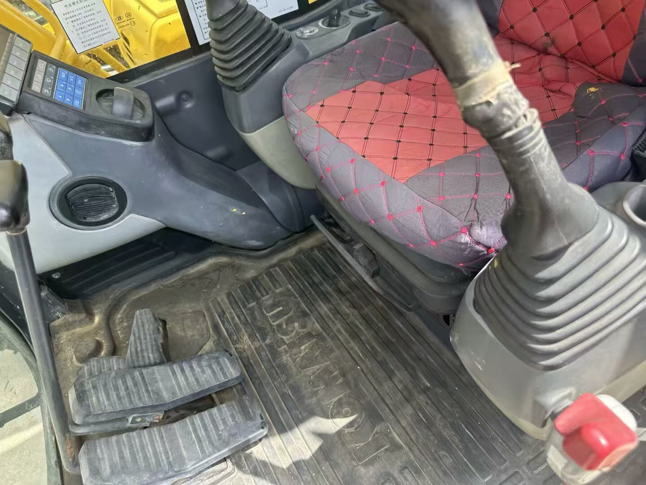 حفارات زحافة KOMATSU 200-8: صور 11