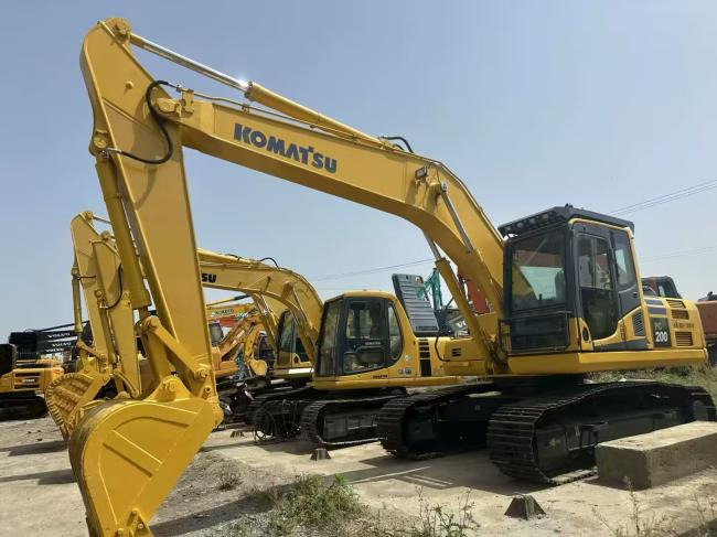 KOMATSU 200-8 - حفارات زحافة: صور 2 KOMATSU 200-8 - حفارات زحافة: صور 2