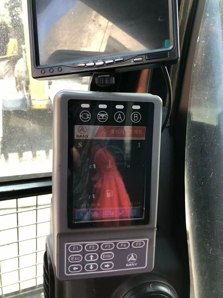 SANY sy215c إيجار SANY sy215c: صور 14