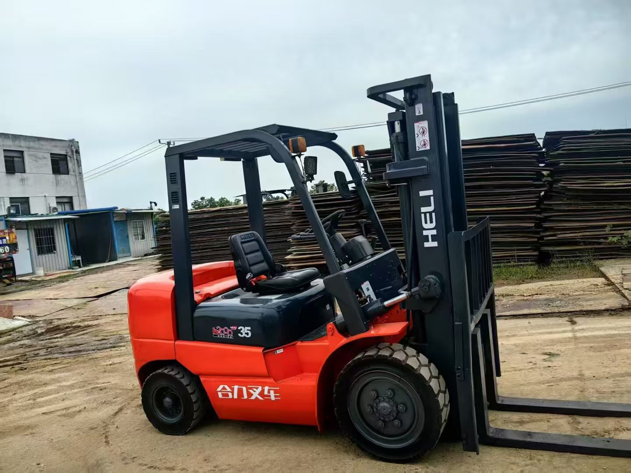Heli 3.5ton - الرأسي رفع الصاري: صور 1 Heli 3.5ton - الرأسي رفع الصاري: صور 1