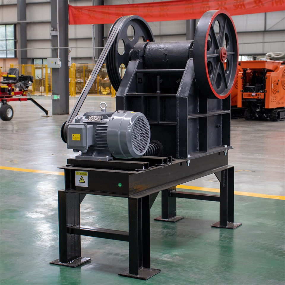 HIGHTOP 2026 New Electric Jaw Crusher - كسارة فكية: صور 4 HIGHTOP 2026 New Electric Jaw Crusher - كسارة فكية: صور 4