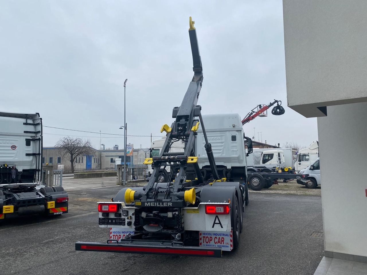 IVECO S-WAY AS260S48 - شاحنة: صور 4 IVECO S-WAY AS260S48 - شاحنة: صور 4
