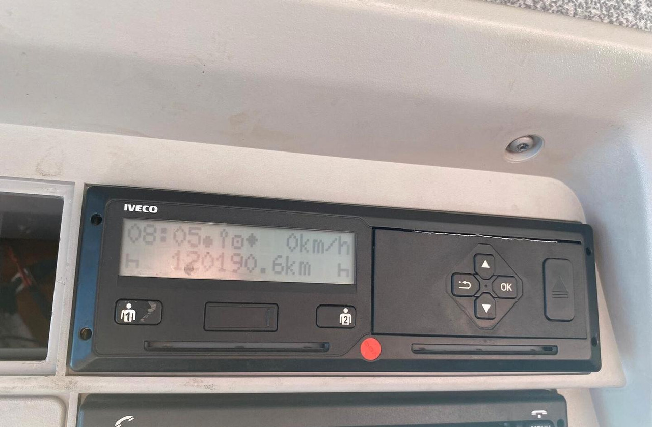 IVECO STRALIS 310 CASSONE FISSO E GRU - شاحنات مسطحة, شاحنة كرين: صور 3 IVECO STRALIS 310 CASSONE FISSO E GRU - شاحنات مسطحة, شاحنة كرين: صور 3